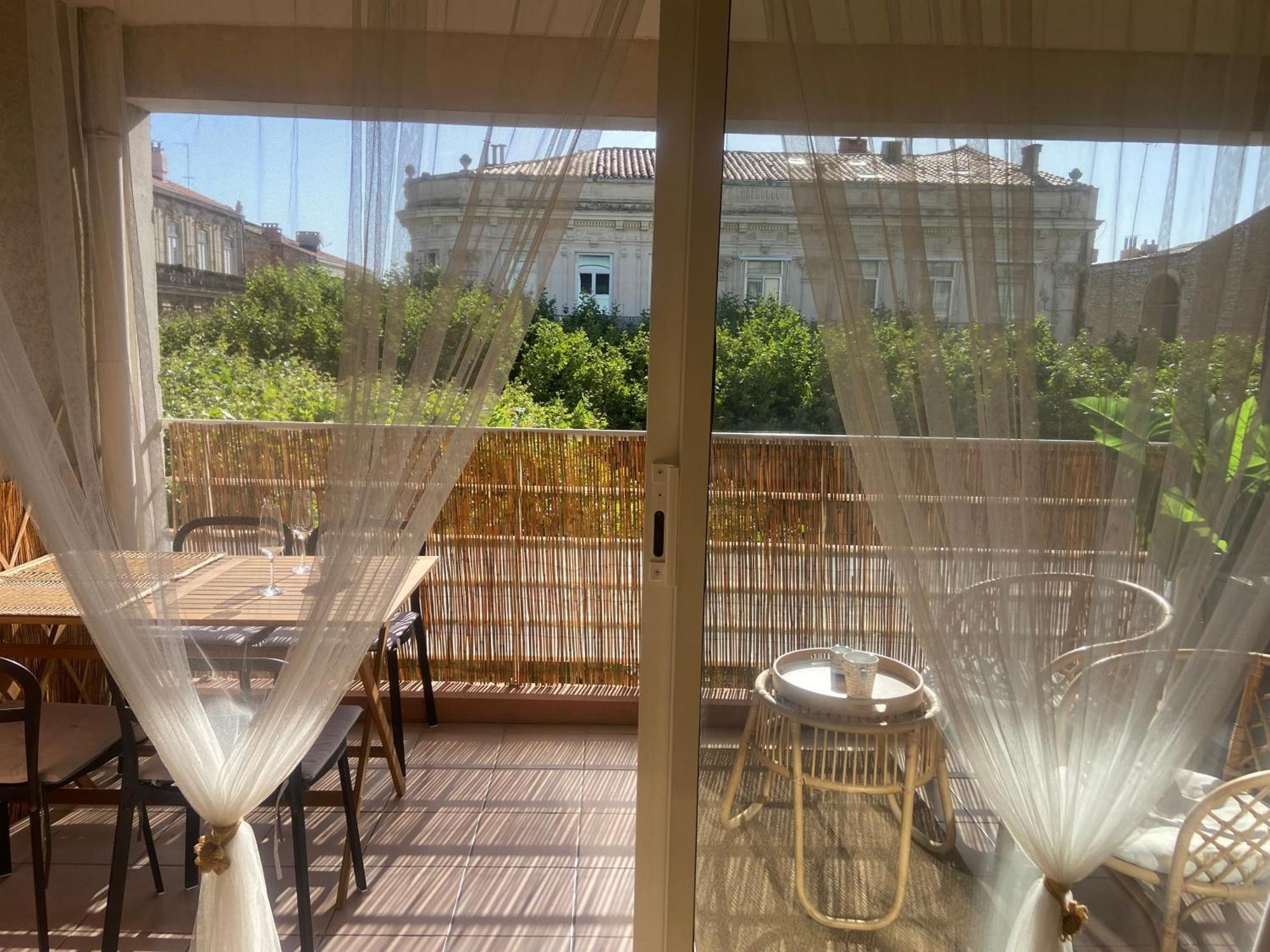 Charmant Appartement Central Terrasse Proche Gare Sete Exterior photo